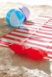 Mata plażowa z nadmuchiwaną poduszką, składa się w torbę.