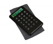 Kalkulator NOIR : wyświetlacz jest niemal niewidoczny, gdy jest wyłączony, 8-cyfrowy, pakowany w aksamitne etui.