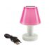 Lampa słoneczna "Illumination" z białą podstawą i kolorowym kloszem, panel słoneczny na górze, możliwość naładowania poprzez kabel USB (ok.. 62cm. długości), zawiera baterie akumulatorowe, zapakowana w pudełko na prezent.